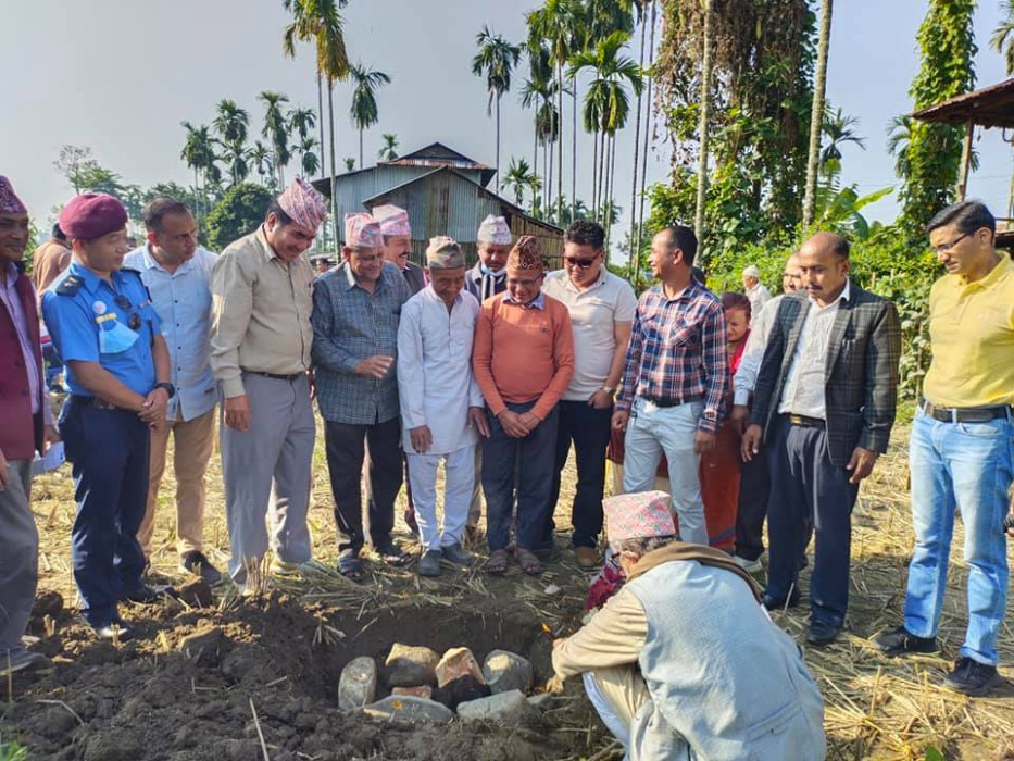 झापा विद्रोहका योद्धा मानकुमारको घर शिलन्यास