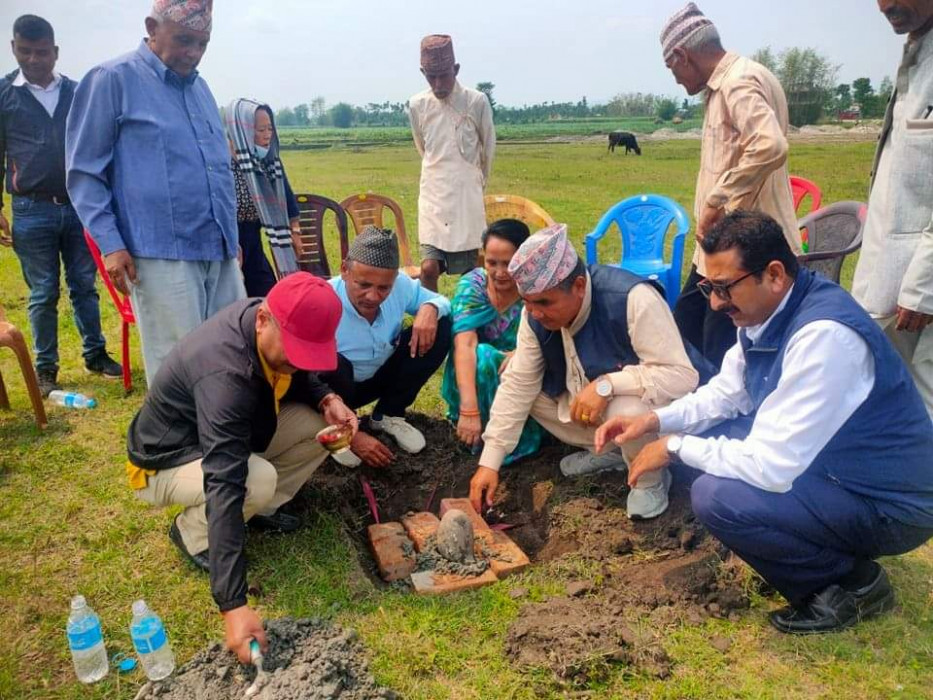 शनिश्चरे नगर अस्पतालको शिलन्यास