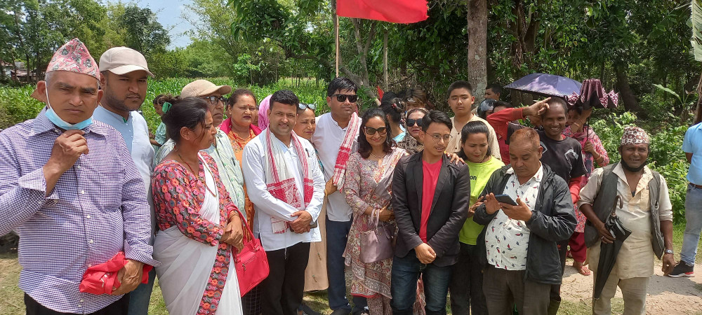 गठबन्धनले बिर्तामोडमा प्रचार अभियानलाई तीब्र बनायो