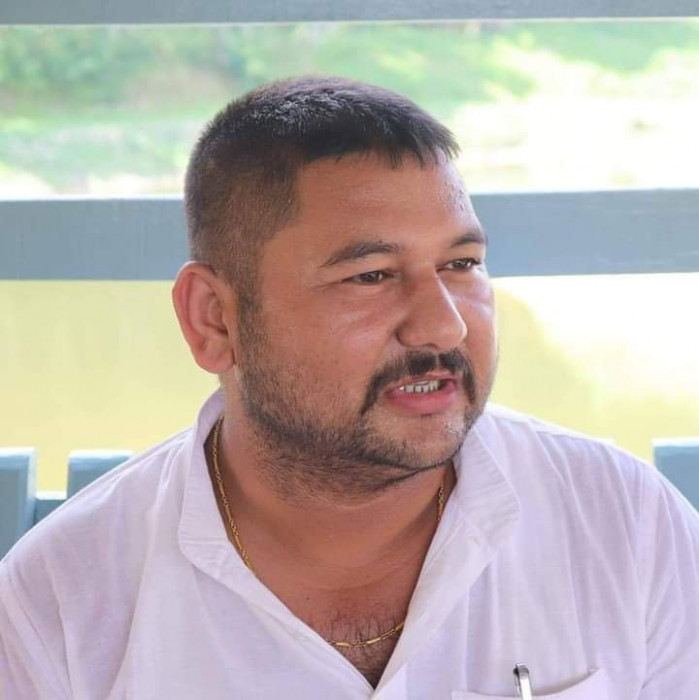 एमालेकै मतले जित्छु  : डम्बर गिरी