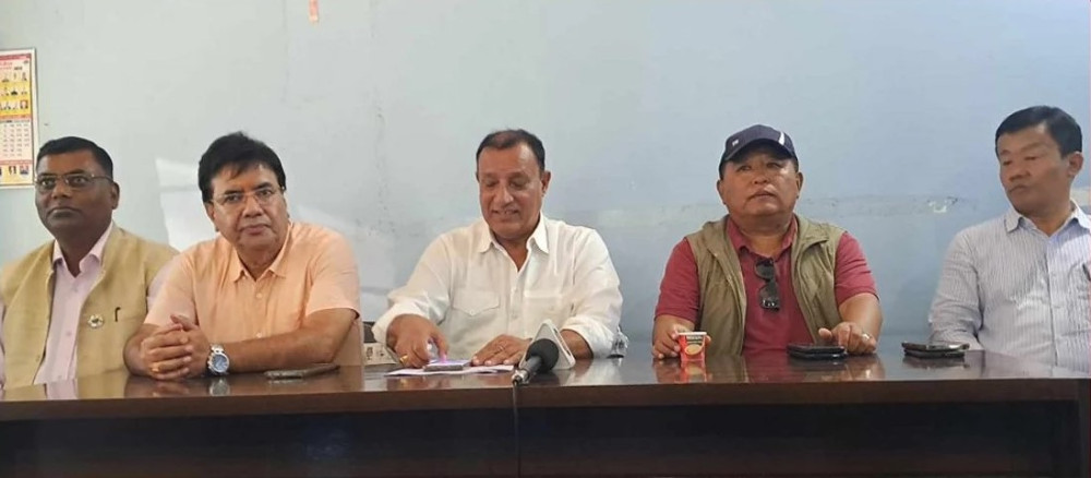 संसदीय दलको नेताबाट उद्धव थापाले दिए राजीनामा