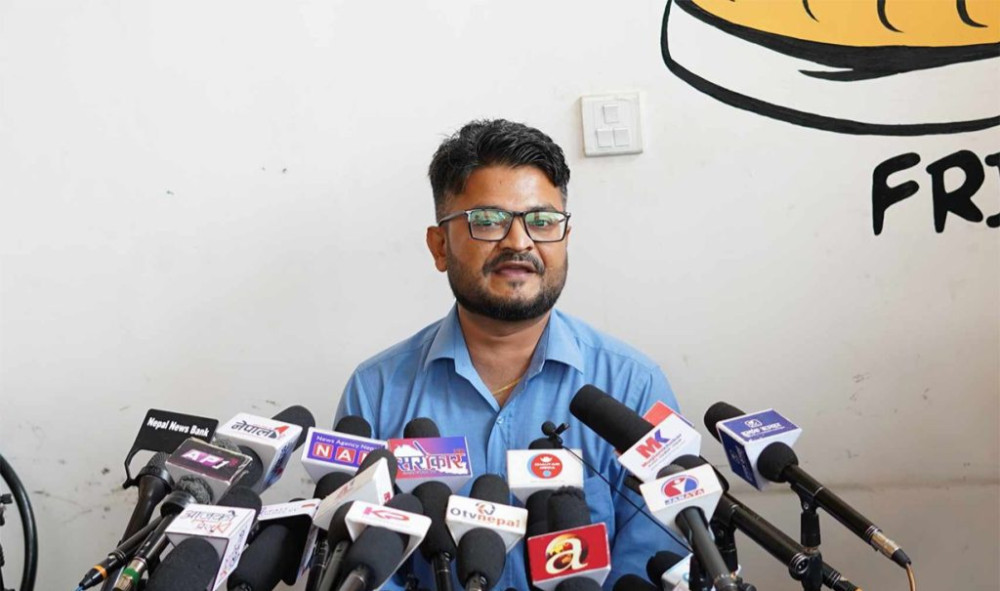 सहकारी र पासपोर्ट प्रकरणमा रविमाथि छानबिन गर्न ढकालको माग