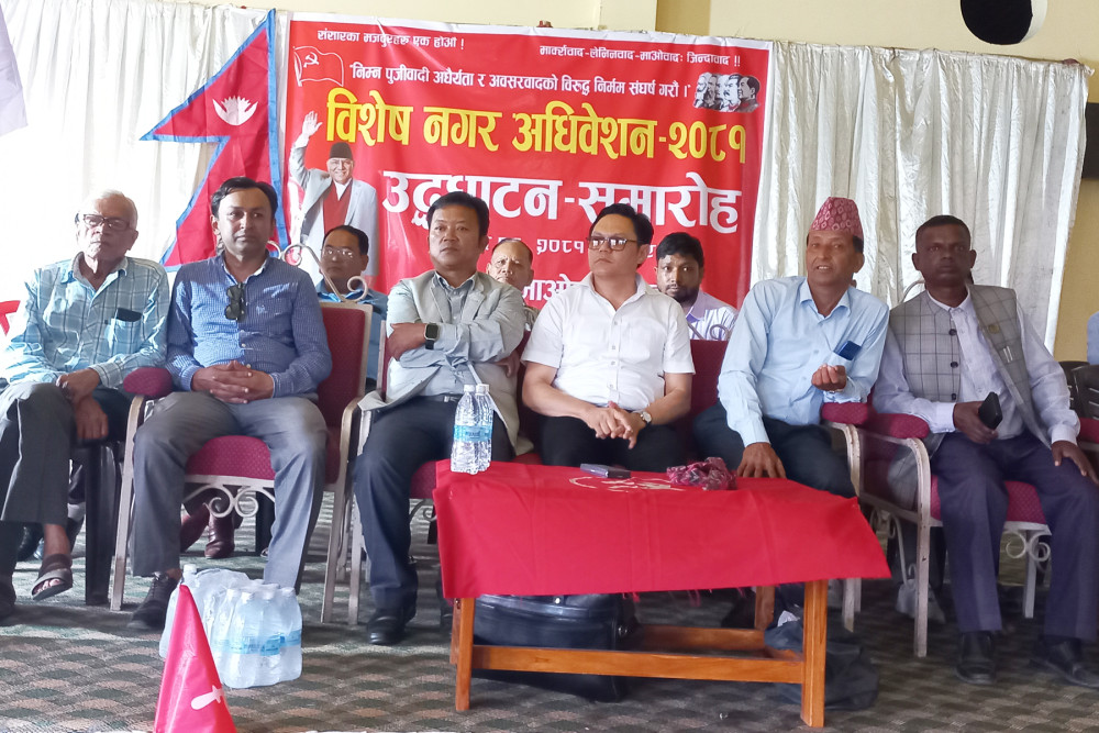 जनयुद्धमा सेल्टर दिने सम्मानित