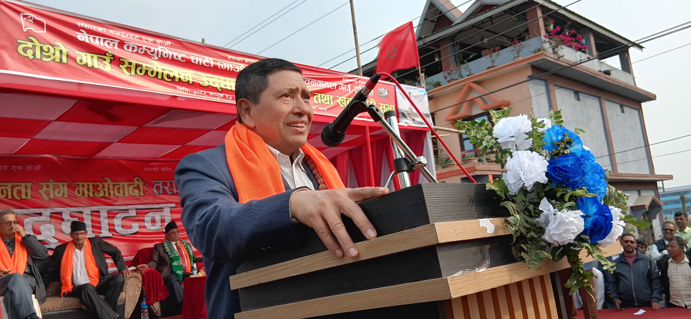 झापामा झोँक्किएका नारायणकाजीले चितवन पुगेर माफी मागे