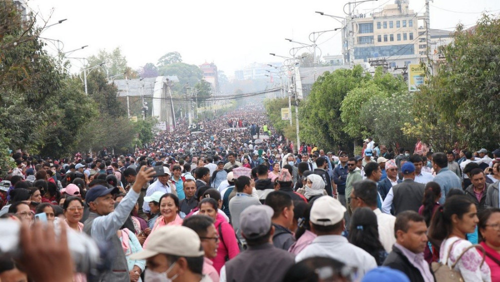 २०औँ दिनपनि सडकमा शिक्षक, कक्षा १२ को परीक्षार्थी अन्योलमा