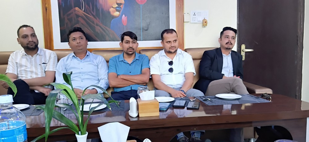 काठमाण्डौं इन्फोसिस कन्सल्टेन्सीले बिर्तामोडमा रोड शो गर्ने
