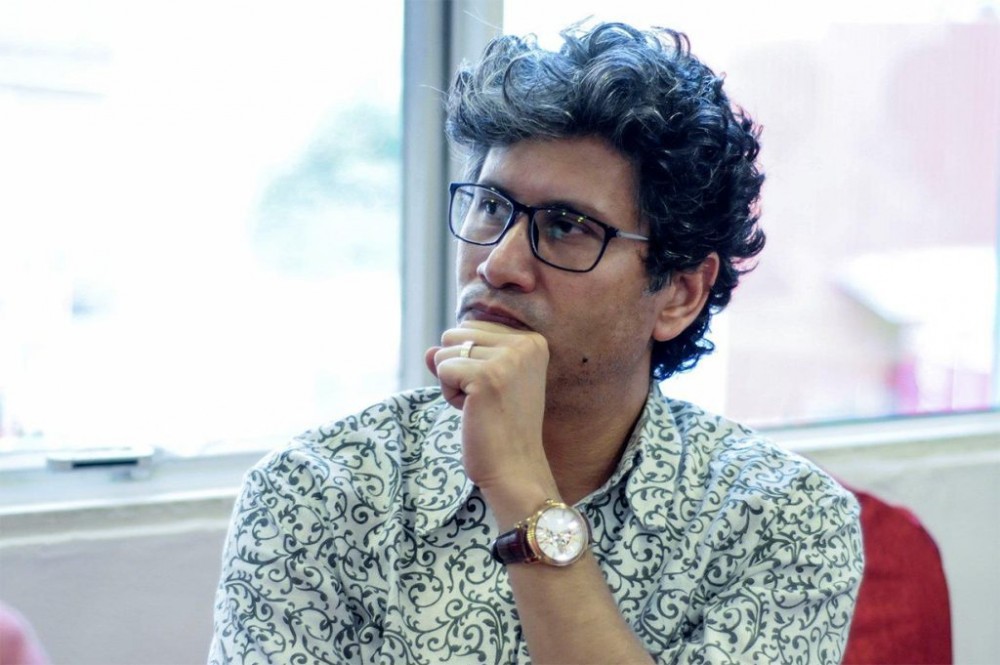 पत्रकार दिलभूषण पाठकलाई पक्राउ नगर्न अदालतको आदेश