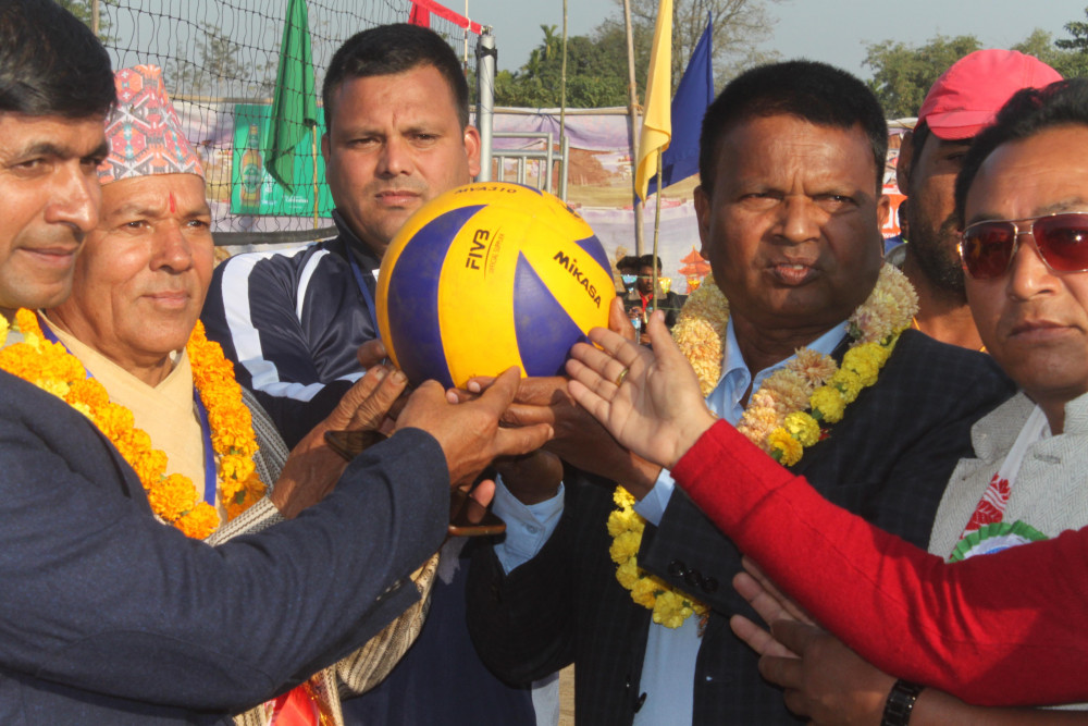 झापा गापामा दोस्रो अध्यक्ष कप भलिवल प्रतियोगिता शुरु