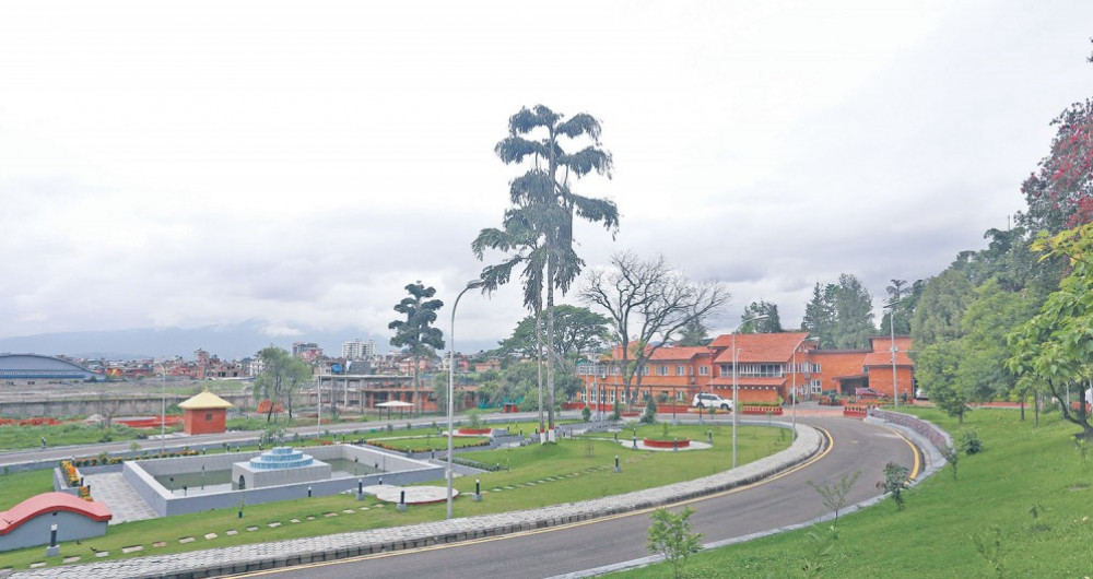 ललिता निवास प्रकरण : चारपटक किर्ते गरी सरकारी जग्गा बिक्री