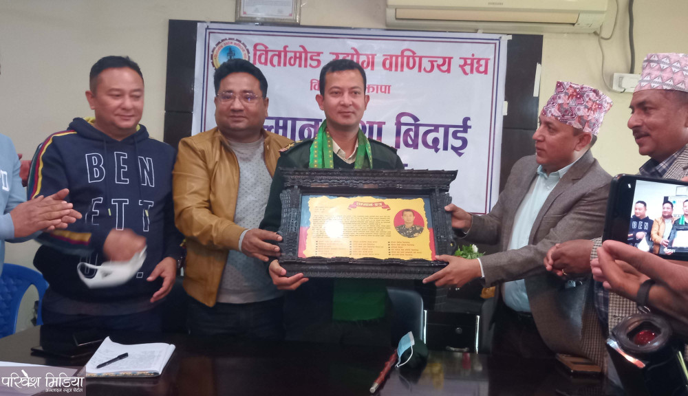 प्रमुख सेनानी थापालाई सम्मान