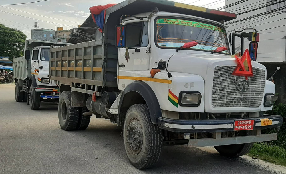 नदीजन्य सामाग्रीको अवैध ढुवानी गर्ने सवारी साधन नियन्त्रण