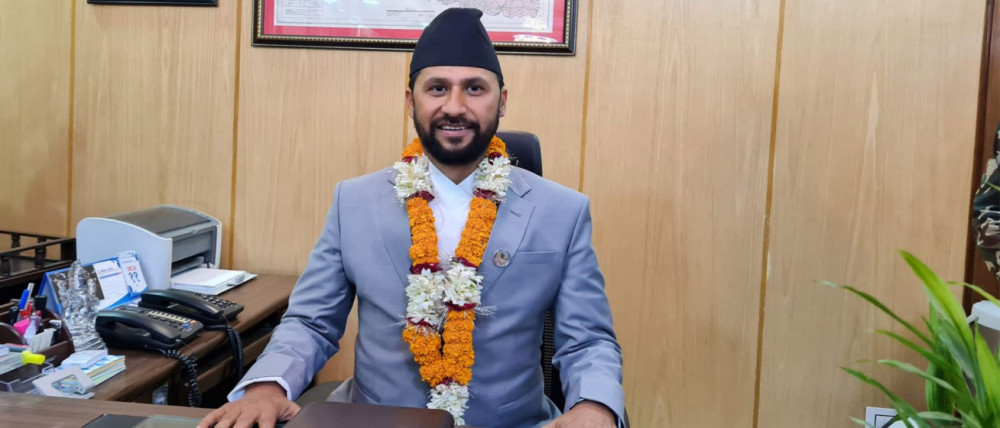 गृहमन्त्री लामिछानेको सांसद पद खारेज