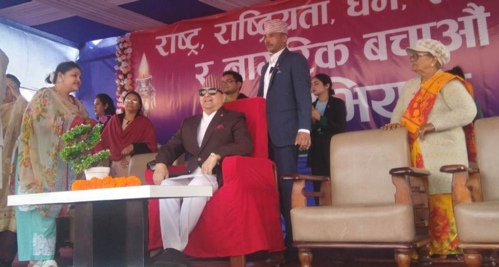 दुर्गा प्रसाईको कार्यक्रमबाट नबोली फर्किए ज्ञानेन्द्र शाह