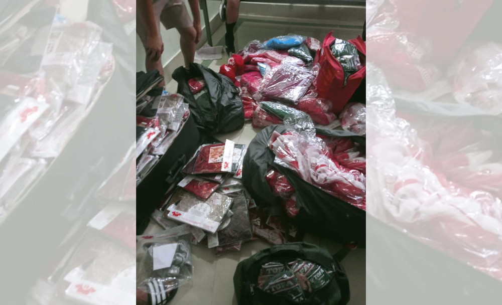 भन्सार छलेर ल्याउँदै गरेको साढे तीन लाखको कपडा बरामद