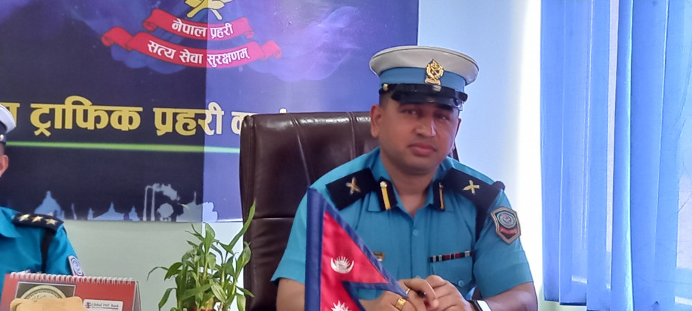 झापाको ट्राफिक ब्यवस्थापनमा प्रभावकारी काम गर्छु, राम्रो गर्ने कर्मचारीलाई प्रोत्साहन गर्छु : कार्यालय प्रमुख न्यौपाने
