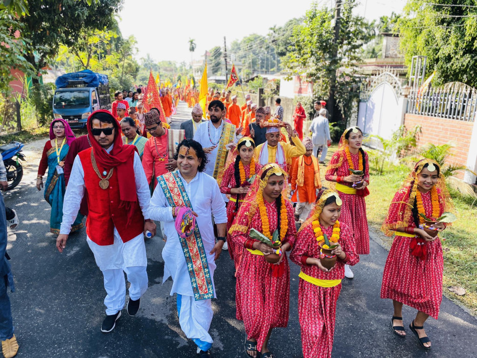 जलेश्वर धाममा शुरु भएको श्रीमद् देवीभागवत महापुराणको कलशयात्रा (फोटो फिचर)