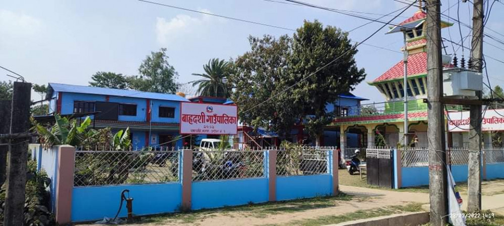 बाह्रदशीमा कार्यपालिका सदस्यले चढ्छन् सरकारी बाइक