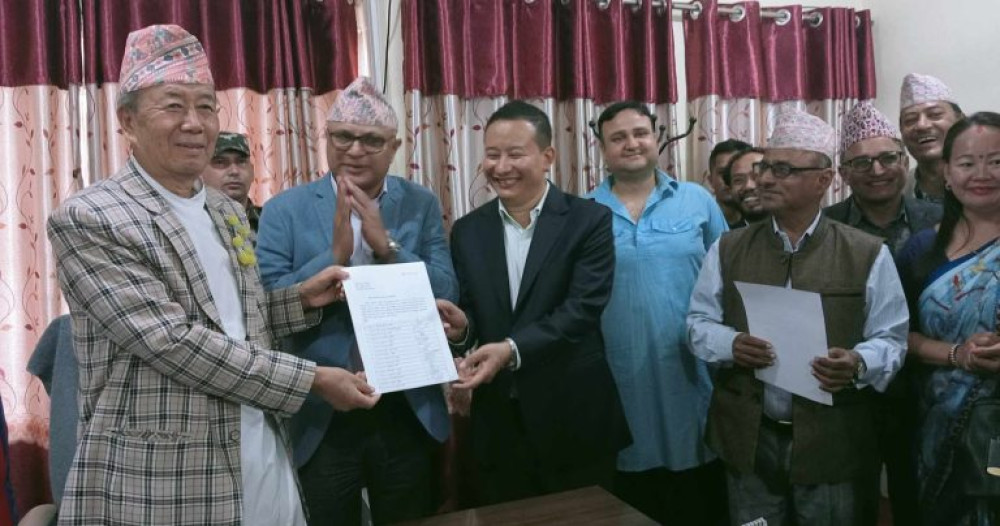 कोशीका मुख्यमन्त्रीमा हिक्मत कार्कीद्वारा दाबी पेश