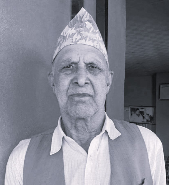 पत्रकार तथा पूर्व शिक्षक  नेत्र पाठकको निधन