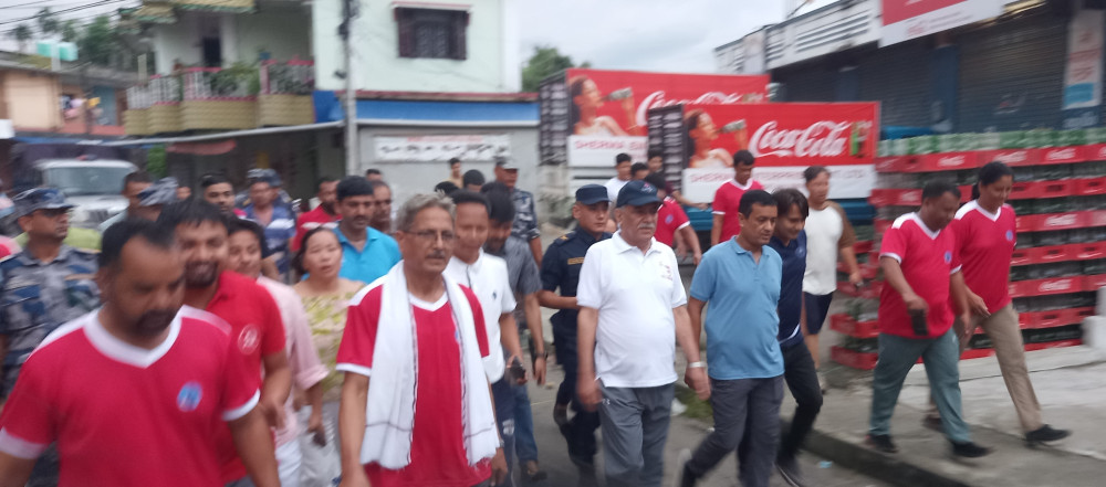 बिर्तामोडमा प्रचण्डको मर्निङ वक
