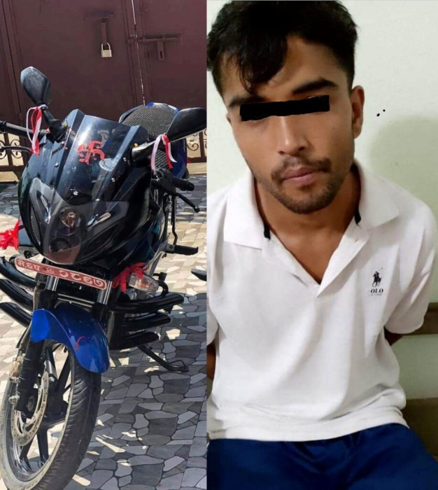 चोरीको मोटरसाइकलसहित गिरी पक्राउ