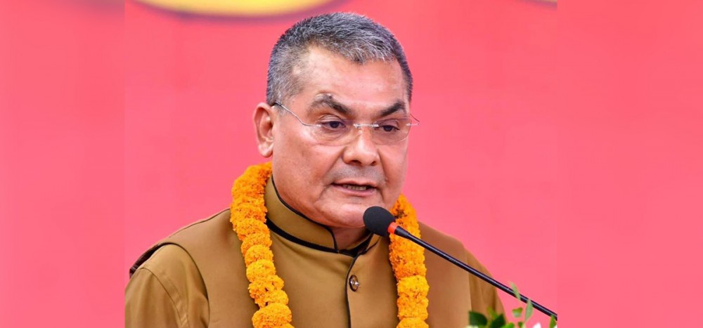 मध्यरातमा पक्राउ परे दुर्गा प्रसाईंं