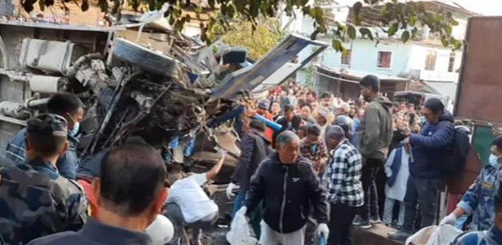 भेडेटार भ्रमणमा आएको स्कूल बस दुर्घटना, ५ जनाको घटनास्थलमै मृत्यु